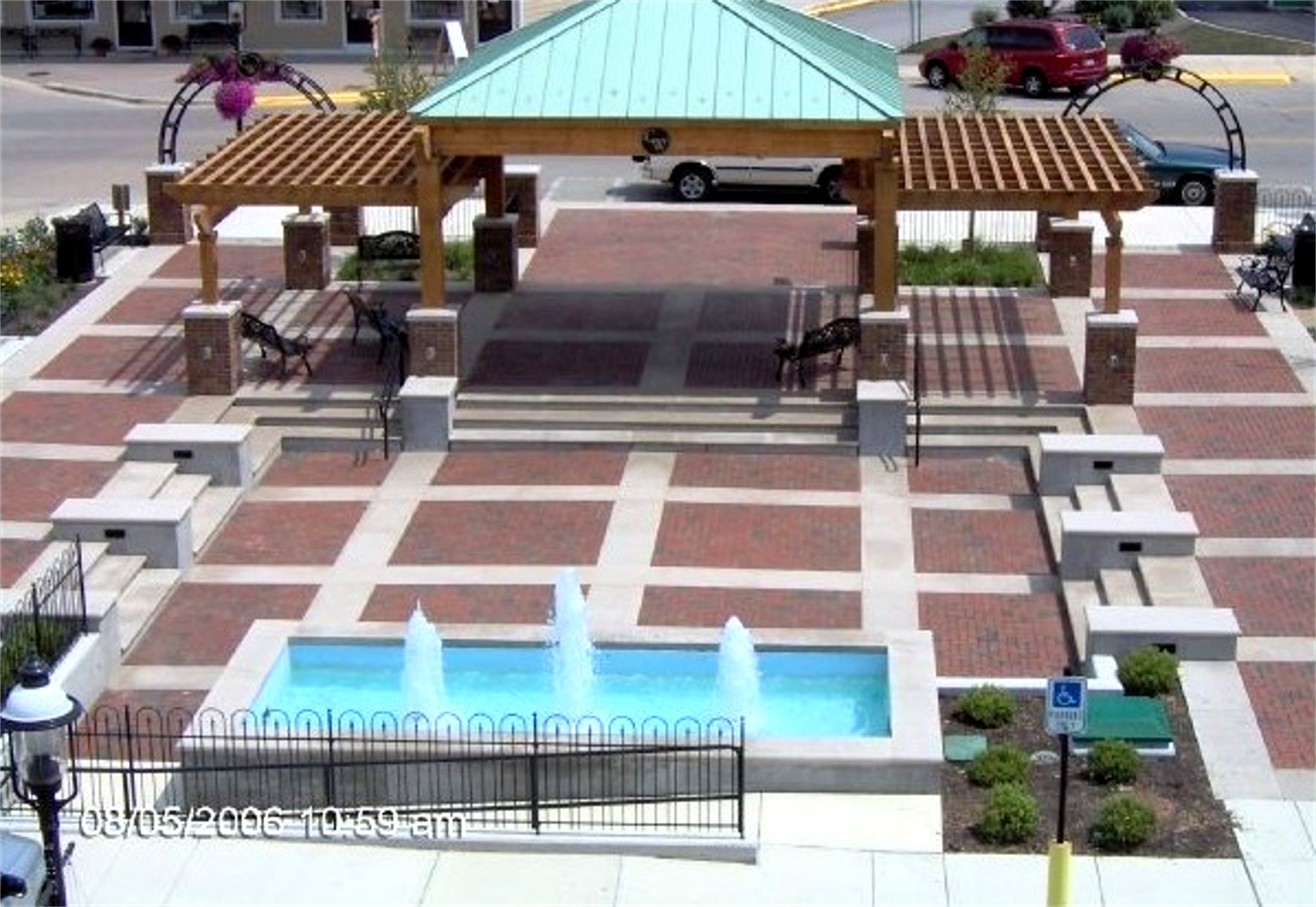 Stradley Place plaza with its fountain and pergola in downtown Canal Winchester